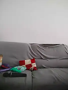 LauraBaby online show from September 22, 7:54 am