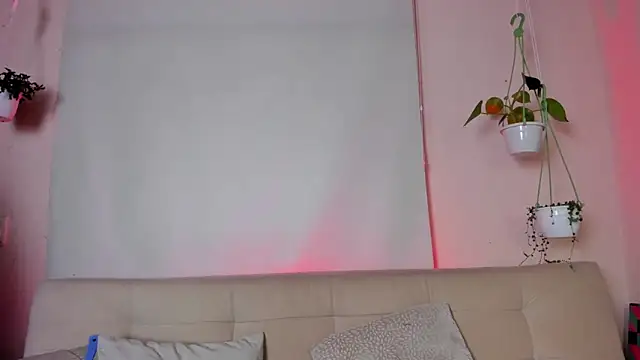 roselinedior online show from February 4, 2:32 pm