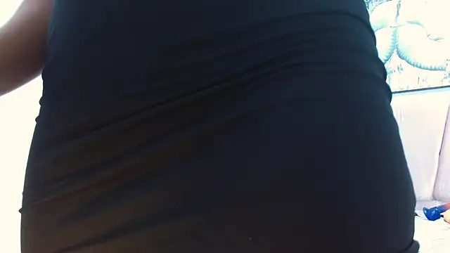 VeronicaRobles online show from December 24, 8:05 pm