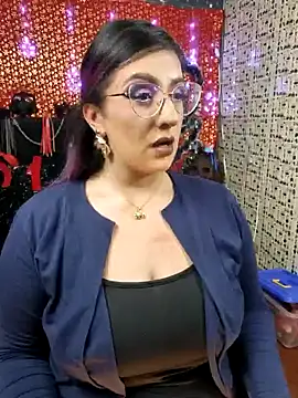 andreafetishx online show from December 20, 5:04 am