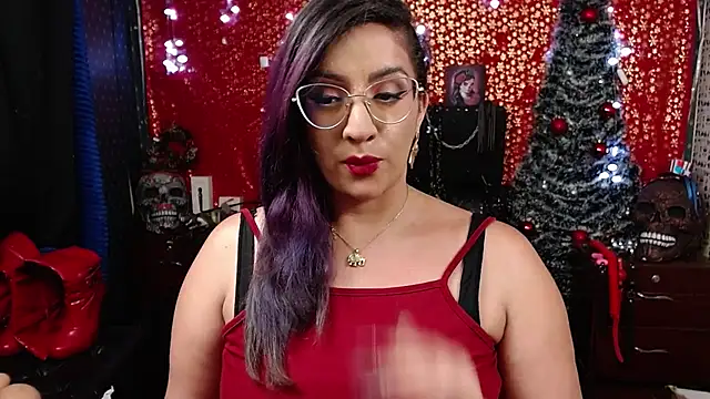 andreafetishx online show from December 22, 5:01 am