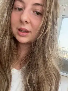 curvyflawless online show from February 7, 11:56 am