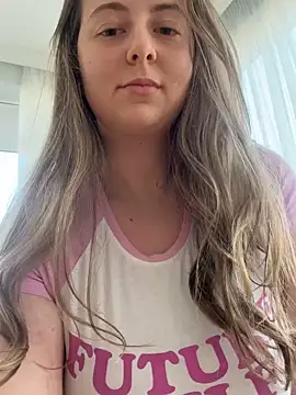 curvyflawless online show from March 9, 1:37 pm