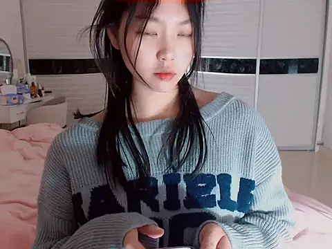 -Lucky Girl online show from January 9, 11:25 am