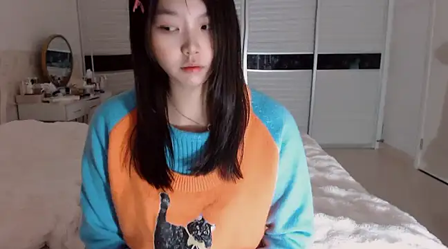 -Lucky Girl online show from March 1, 1:22 am