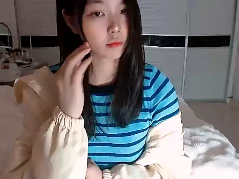 -Lucky Girl online show from March 13, 12:16 am