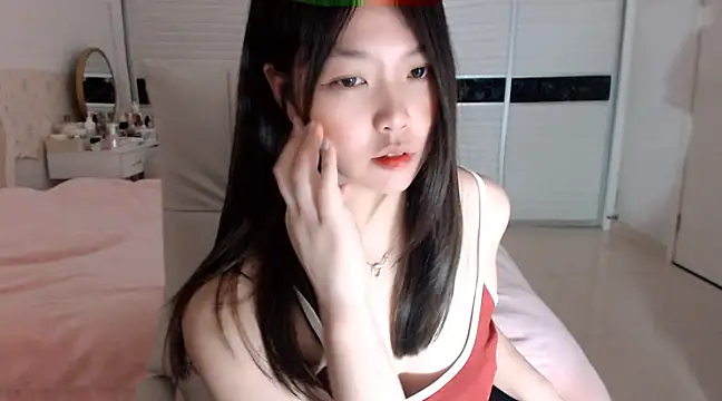 -Lucky Girl online show from March 20, 10:54 am