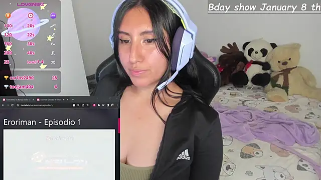 Snapshot of nerdgirl_314 chatting on January 3, 1:59 am nerdgirl 314 online show from January 3, 1:59 am