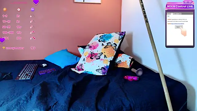 shybutdirtygirrll online show from January 14, 9:30 pm