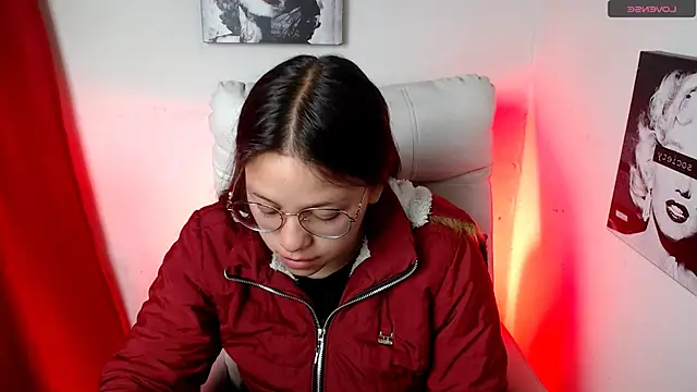 SamanthaRoldaan online show from January 27, 1:41 pm