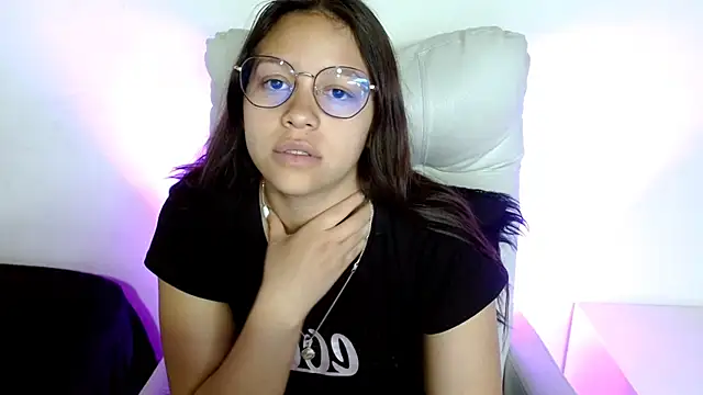 SamanthaRoldaan online show from February 21, 4:59 pm