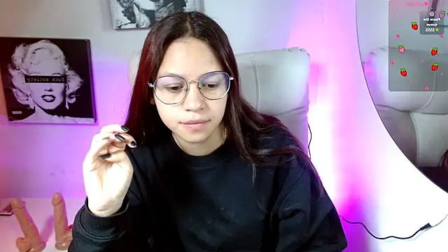 SamanthaRoldaan online show from September 18, 2:41 pm