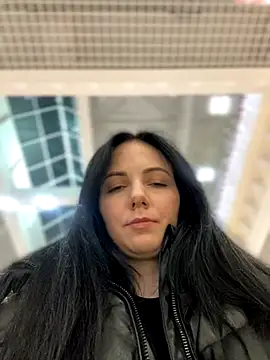 Snapshot of naughty_lucifer chatting on December 7, 4:03 pm naughty lucifer online show from December 7, 4:03 pm