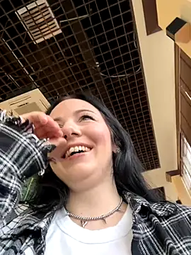 Snapshot of naughty_lucifer chatting on September 18, 10:28 am naughty lucifer online show from September 18, 10:28 am