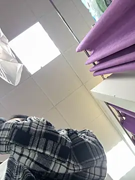 Snapshot of naughty_lucifer chatting on September 24, 4:43 pm naughty lucifer online show from September 24, 4:43 pm