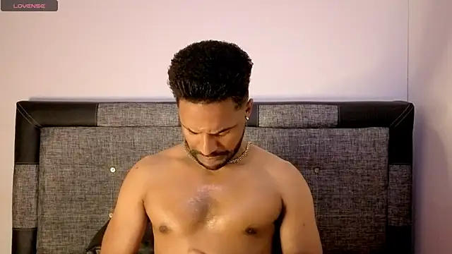 Snapshot of bbcblackhot34 chatting on October 1, 3:12 am bbcblackhot34 online show from October 1, 3:12 am