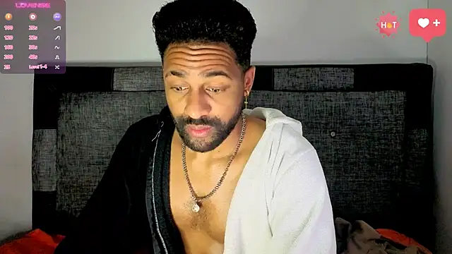 Snapshot of bbcblackhot34 chatting on October 30, 3:08 am bbcblackhot34 online show from October 30, 3:08 am