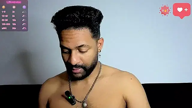 Snapshot of bbcblackhot34 chatting on November 24, 3:06 am bbcblackhot34 online show from November 24, 3:06 am