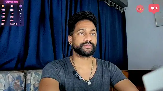 Snapshot of bbcblackhot34 chatting on November 26, 3:40 am bbcblackhot34 online show from November 26, 3:40 am