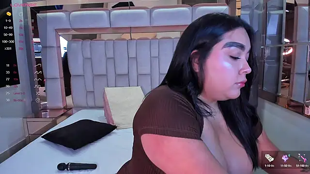 samantasm online show from January 12, 3:17 am