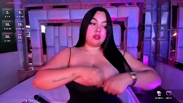 samantasm online show from March 4, 2:17 am