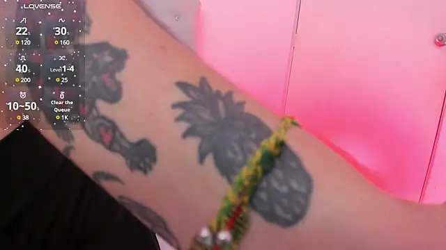 zoe6x online show from January 7, 1:24 pm