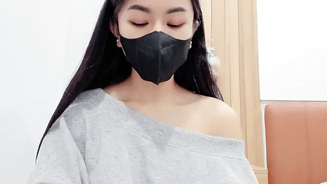 Lita-Julia online show from January 23, 2:17 pm