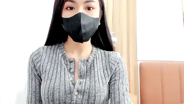 Lita-Julia online show from February 15, 8:11 am