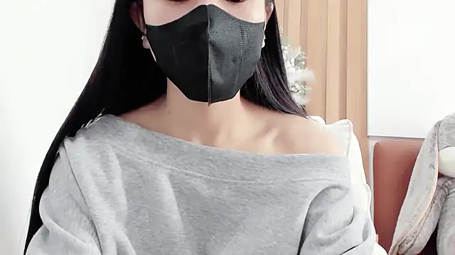 Lita-Julia online show from March 20, 4:40 am