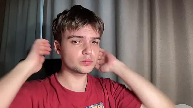 Snapshot of superfluboy_ chatting on October 23, 1:21 pm superfluboy online show from October 23, 1:21 pm