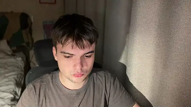 Snapshot of superfluboy_ chatting on November 13, 3:55 pm superfluboy online show from November 13, 3:55 pm