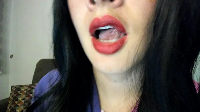 queen fetish online show from December 2, 11:18 pm