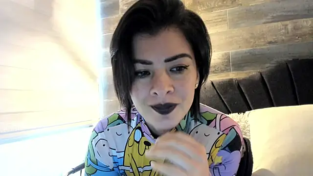 queen fetish online show from December 19, 6:12 pm