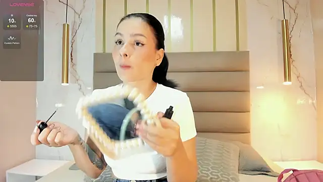 AnneDixie online show from September 14, 3:05 am