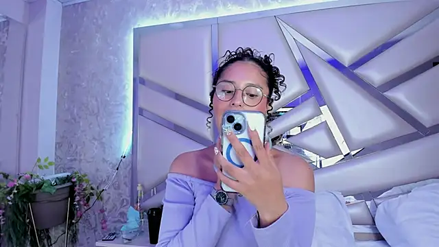 Miia002 online show from February 6, 6:51 am