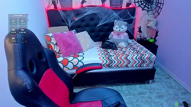 julieth love  online show from October 24, 1:07 pm