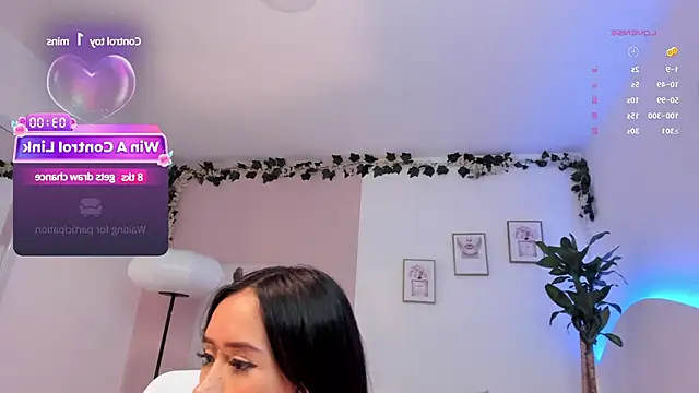 Kim ev online show from December 15, 11:45 am