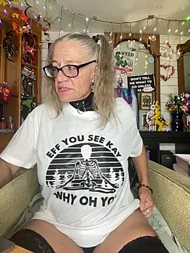 TrenaAnne online show from October 11, 12:21 am