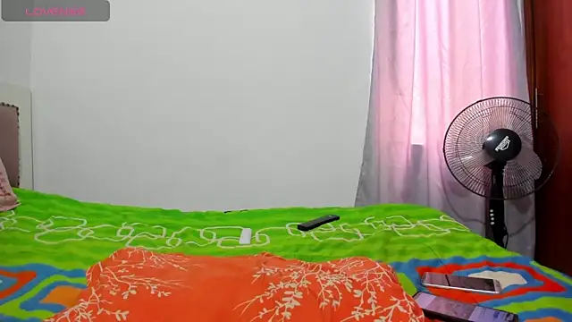 xia ebonyts online show from January 13, 3:15 pm