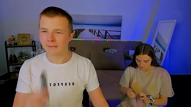 Snapshot of _Olli__Stiw_ chatting on December 14, 8:18 pm Olli Stiw online show from December 14, 8:18 pm