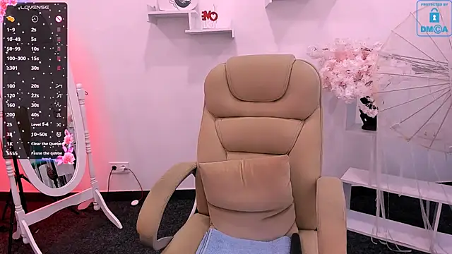 Snapshot of _Olli__Stiw_ chatting on February 10, 6:31 am Olli Stiw online show from February 10, 6:31 am