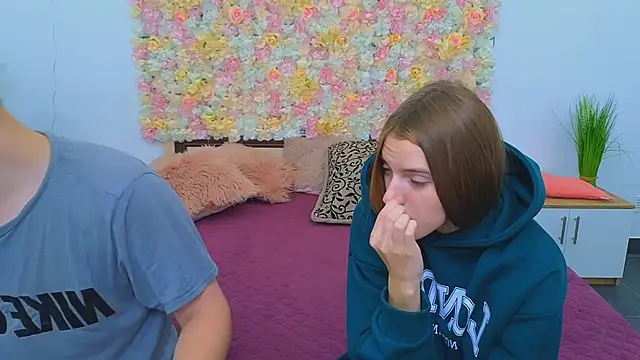 Snapshot of _Olli__Stiw_ chatting on September 14, 8:13 am Olli Stiw online show from September 14, 8:13 am