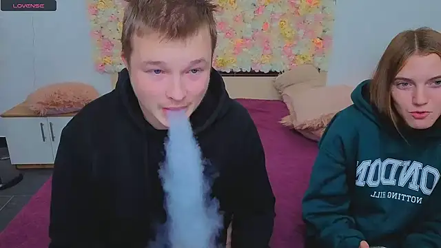 Snapshot of _Olli__Stiw_ chatting on September 26, 7:34 am Olli Stiw online show from September 26, 7:34 am