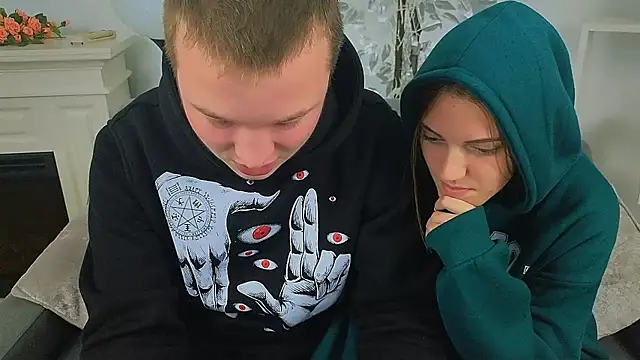 Snapshot of _Olli__Stiw_ chatting on October 31, 7:31 am Olli Stiw online show from October 31, 7:31 am