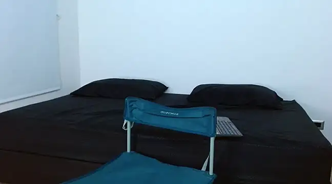 Snapshot of frank_myles chatting on January 25, 3:51 am frank myles online show from January 25, 3:51 am