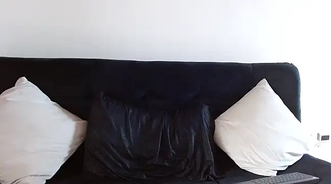 Snapshot of frank_myles chatting on March 10, 1:43 pm frank myles online show from March 10, 1:43 pm