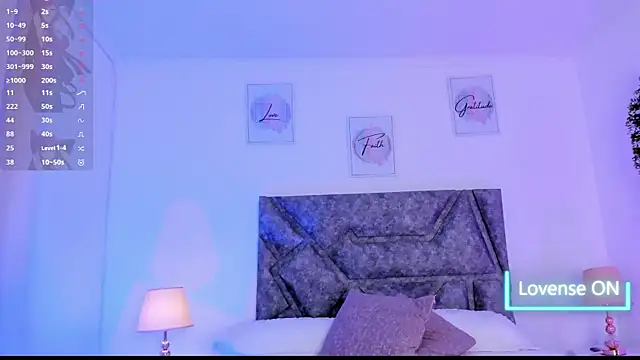 emilycat 777 online show from October 24, 5:04 am