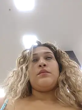 Sara smiiith211 online show from February 12, 11:30 pm