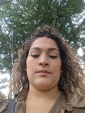 Sara smiiith211 online show from October 17, 6:32 pm