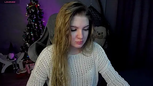 lily williamss online show from January 15, 12:30 am